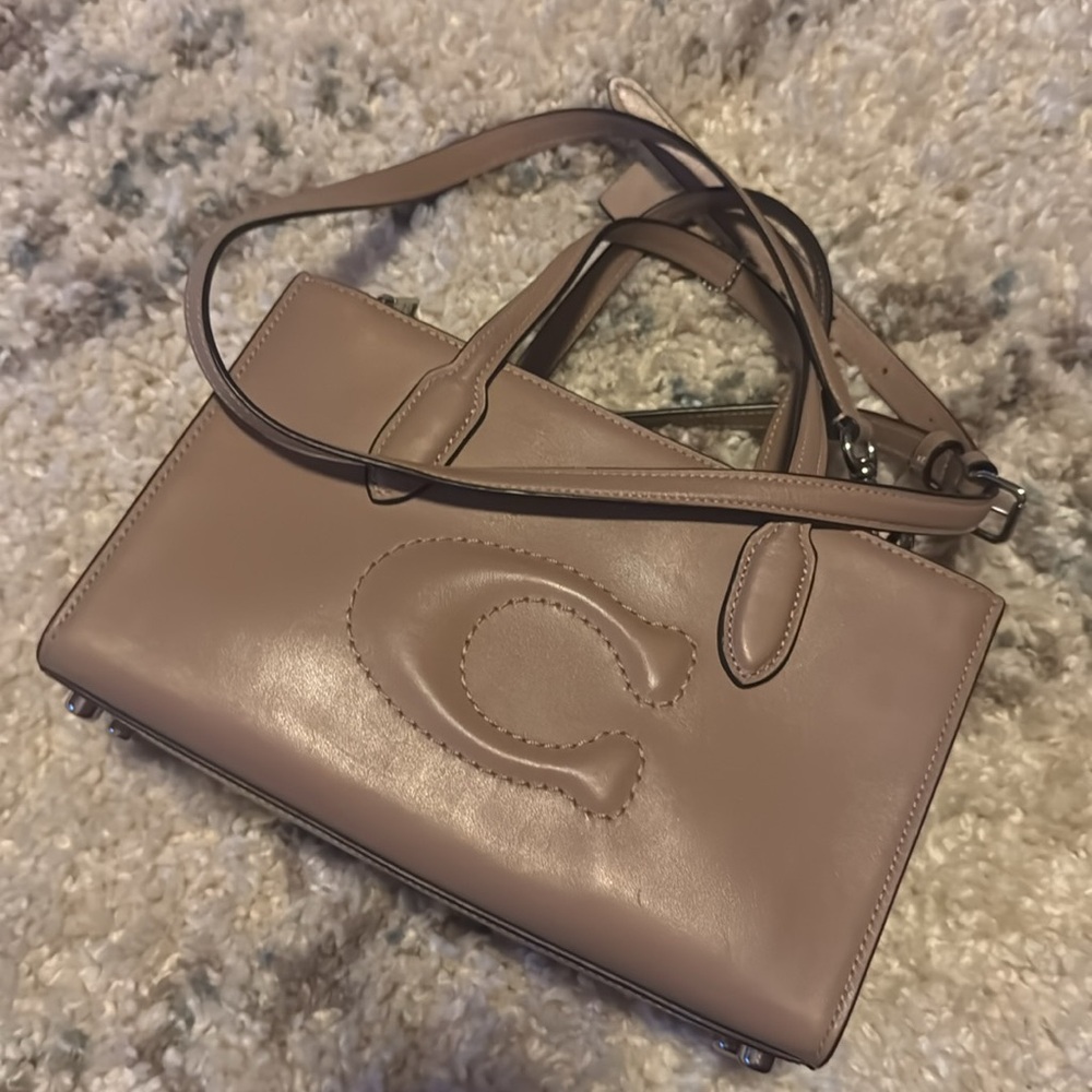 Coach Nina Small Leather purse - Picture 3 of 4